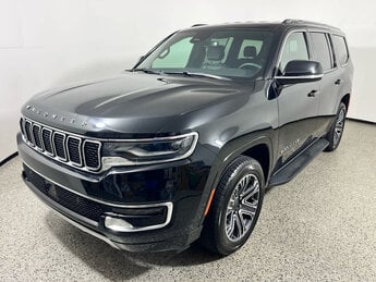 2024 Diamond Black Crystal Pearlcoat Jeep Wagoneer Series II G 3.0L Straight 6 Cylinder Engine3.0 SUV Automatic