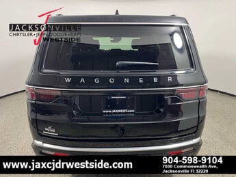 2023 Diamond Black Crystal Pearlcoat Jeep Wagoneer Automatic 4X4 SUV