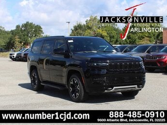 2025 Diamond Black Crystal Pearlcoat Jeep Wagoneer Series II Overland G 3.0L Straight 6 Cylinder Engine3.0 4 Door Automatic 4X4