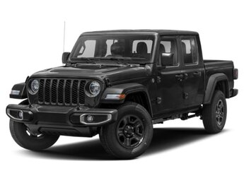 2022 Black Clearcoat Jeep Gladiator Altitude 4X4 Truck 4 Door G 3.6L V6 Cylinder Engine3.6 Automatic