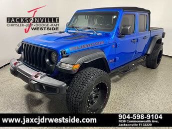 2022 Hydro Blue Pearlcoat Jeep Gladiator Rubicon Automatic 4X4 4 Door