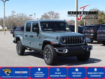 2026 Anvil Clearcoat Jeep Gladiator Sahara Automatic Truck 4 Door 4X4