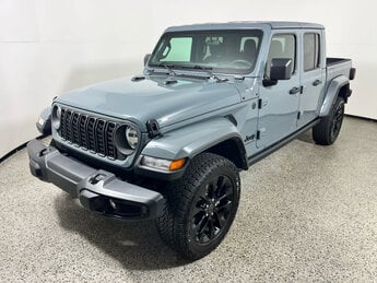 2025 Anvil Clearcoat Jeep Gladiator Nighthawk Truck G 3.6L V6 Cylinder Engine3.6 4X4 Automatic