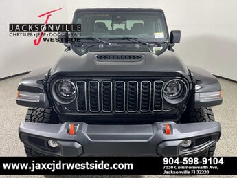 2025 Jeep Gladiator Mojave Automatic G 3.6L V6 Cylinder Engine3.6 4X4 4 Door