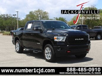 2024 Diamond Black Crystal Pearlcoat Ram 1500 Big Horn G 5.7L 8 Cylinder Engine5.7 Truck 4X4 4 Door Automatic