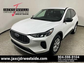 2025 Oxford White Ford Escape Active G 1.5L 3 Cylinder Engine1.5 Automatic AWD SUV