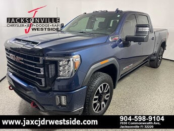 2022 GMC Sierra 2500HD AT4 4 Door Truck 4X4 D 6.6L 8 Cylinder Engine6.6 Automatic