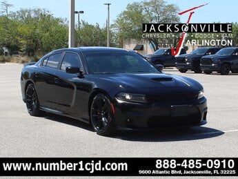 2022 Pitch Black Clearcoat Dodge Charger GT RWD 4 Door G 3.6L V6 Cylinder Engine3.6 Car Automatic