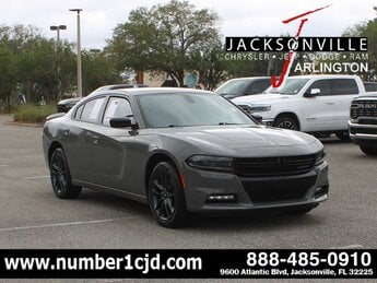 2023 Destroyer Gray Clearcoat Dodge Charger SXT Car 4 Door Automatic