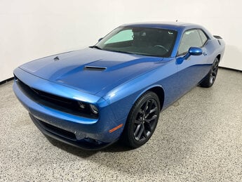 2023 Dodge Challenger SXT G 3.6L V6 Cylinder Engine3.6 RWD Automatic Car 2 Door