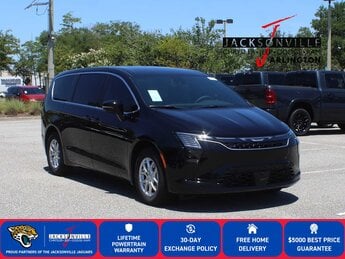 2027 Chrysler Pacifica Select 4 Door G 3.6L V6 Cylinder Engine3.6 Automatic Van FWD