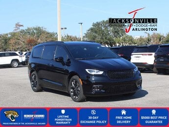 2026 Chrysler Pacifica Select Automatic FWD Van 4 Door