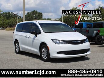 2026 Bright White Clearcoat Chrysler Voyager LX Van Automatic 4 Door G 3.6L V6 Cylinder Engine3.6