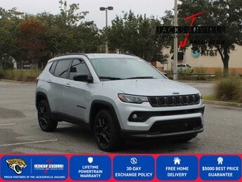 2026 Silver Zynith Metallic Clearcoat Jeep Compass Latitude Altitude 4X4 G 2.0L 4 Cylinder Engine2.0 4 Door