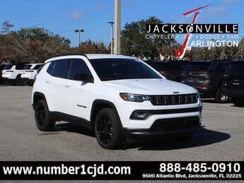 2026 Bright White Clearcoat Jeep Compass Latitude Altitude 4X4 SUV 4 Door G 2.0L 4 Cylinder Engine2.0