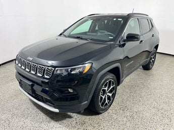 2025 Diamond Black Crystal Pearlcoat Jeep Compass Limited 4 Door 4X4 SUV Automatic