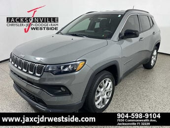 2023 Jeep Compass Latitude Lux SUV G 2.0L 4 Cylinder Engine2.0 4X4
