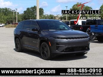 2025 Baltic Gray Metallic Clearcoat Jeep Wagoneer S Launch Edition 4X4 E Electric Motor Engine 4 Door SUV Automatic