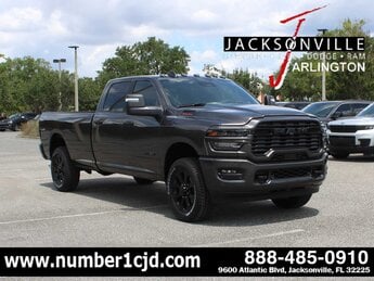 2025 Granite Crystal Metallic Clearcoat Ram 3500 Big Horn Truck G 6.4L 8 Cylinder Engine6.4 4X4