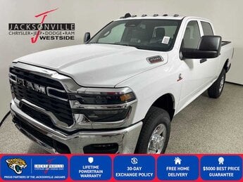 2025 Ram 2500 Tradesman 4X4 D 6.7L Straight 6 Cylinder Engine6.7 4 Door