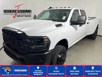 2026 Bright White Clearcoat Ram 3500 Tradesman 4 Door Automatic G 6.4L 8 Cylinder Engine6.4 4X4 Truck