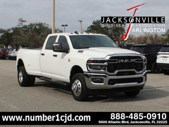 2026 Bright White Clearcoat Ram 3500 Tradesman 4X4 Truck 4 Door Automatic D 6.7L Straight 6 Cylinder Engine6.7