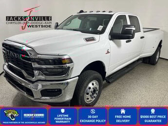 2026 Ram 3500 Tradesman 4X4 Automatic D 6.7L Straight 6 Cylinder Engine6.7 4 Door Truck