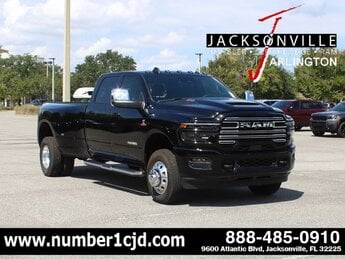 2026 Diamond Black Crystal Pearlcoat Ram 3500 Laramie Automatic D 6.7L Straight 6 Cylinder Engine6.7 4X4