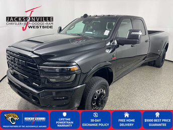 2026 Diamond Black Crystal Pearlcoat Ram 3500 Limited Automatic 4X4 4 Door Truck