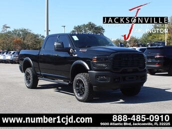 2025 Diamond Black Crystal Pearlcoat Ram 2500 Tradesman 4X4 G 6.4L 8 Cylinder Engine6.4 4 Door Truck Automatic
