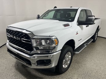 2024 Bright White Clearcoat Ram 2500 Big Horn 4 Door D 6.7L Straight 6 Cylinder Engine6.7 4X4 Truck