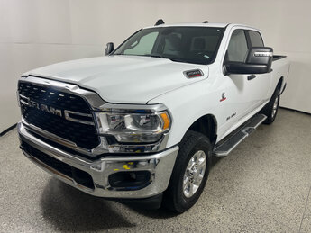 2024 Bright White Clearcoat Ram 2500 Big Horn Automatic D 6.7L Straight 6 Cylinder Engine6.7 Truck