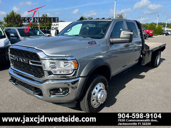 2023 Billet Silver Metallic Clearcoat Ram 4500 Chassis Cab Tradesman D 6.7L Straight 6 Cylinder Engine6.7 Automatic RWD