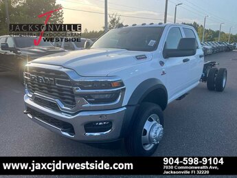 2025 Ram 4500 Chassis Cab Tradesman 4X4 Truck D 6.7L Straight 6 Cylinder Engine6.7 4 Door