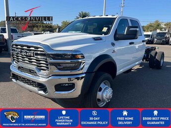 2026 Ram 4500 Chassis Cab Tradesman 4X4 Automatic Truck D 6.7L Straight 6 Cylinder Engine6.7 4 Door