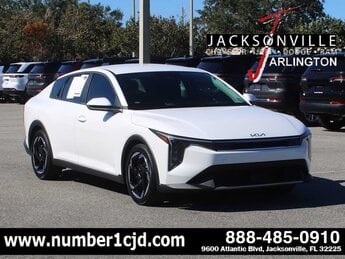 2025 Snow White Pearl Kia K4 EX G 2.0L 4 Cylinder Engine2.0 Automatic (CVT) 4 Door FWD
