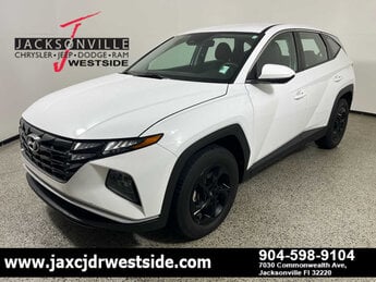 2024 White Pearl Hyundai Tucson SE G 2.5L 4 Cylinder Engine2.5 4 Door Automatic FWD SUV