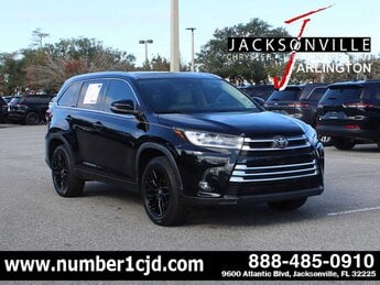 2019 Midnight Black Metallic Toyota Highlander Limited Platinum FWD 4 Door Automatic SUV