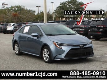 2025 Toyota Corolla LE FWD Car G 2.0L 4 Cylinder Engine2.0 Automatic (CVT) 4 Door