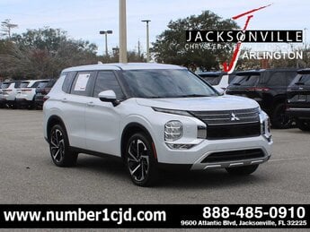 2022 Mitsubishi Outlander SE G 2.5L 4 Cylinder Engine2.5 SUV 4 Door