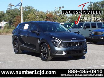 2025 Gravity Gray Kia Sportage LX FWD 4 Door Automatic SUV