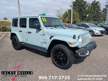 2023 Earl Clearcoat Jeep Wrangler Sahara SUV Automatic 4X4 2.0L I4 DOHC Engine 4 Door