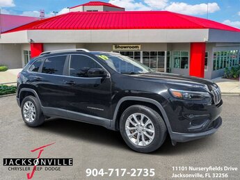 2019 Jeep Cherokee Latitude FWD 2.4L I4 Engine Automatic SUV