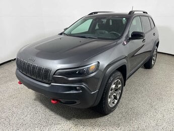 2022 Granite Crystal Metallic Clearcoat Jeep Cherokee Trailhawk Automatic SUV G 3.2L V6 Cylinder Engine3.2