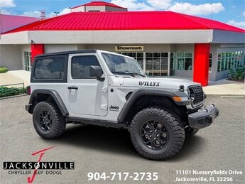 2025 Bright White Clearcoat Jeep Wrangler Willys SUV 2 Door Automatic 2.0L I4 DOHC Engine 4X4
