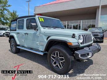 2024 Earl Clearcoat Jeep Wrangler Sahara 4X4 4 Door SUV