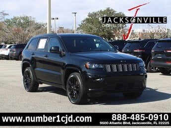 2022 Diamond Black Crystal Pearlcoat Jeep Grand Cherokee WK Laredo X Automatic SUV RWD