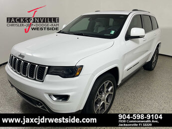 2018 Jeep Grand Cherokee Sterling Edition G 3.6L V6 Cylinder Engine3.6 4 Door SUV