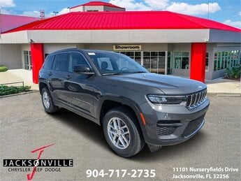 2025 Jeep Grand Cherokee Laredo X SUV Automatic RWD 3.6L V6 24V VVT Engine 4 Door