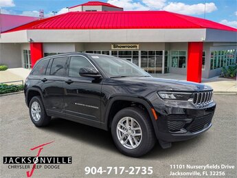 2025 Jeep Grand Cherokee Laredo X Automatic SUV RWD 4 Door